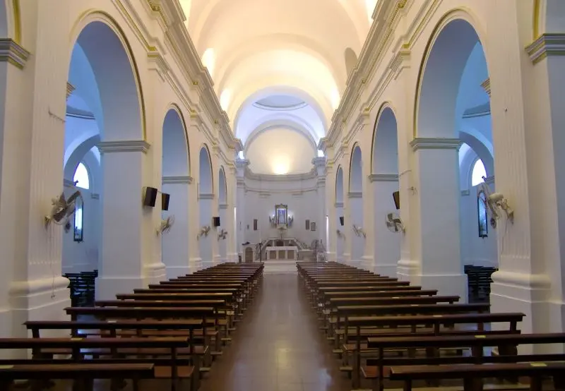 Interior de Catedral Basilica Nuestra Senora de Belen